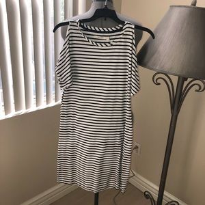 BLU Clover Black & White Cold Shoulder Dress, Size M